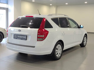 2011 Kia Ceed I Рестайлинг, белый, 410000 рублей, вид 5