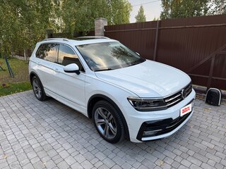 2018 Volkswagen Tiguan II, белый, 2300000 рублей, вид 1