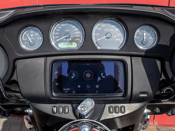 2019 Harley-Davidson Tri Glide, синий, 2774696 рублей - вид 9