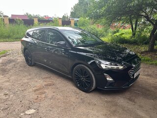2019 Ford Focus IV, чёрный, 1500000 рублей, вид 3