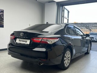 2018 Toyota Camry VIII (XV70), чёрный, 2259000 рублей, вид 4
