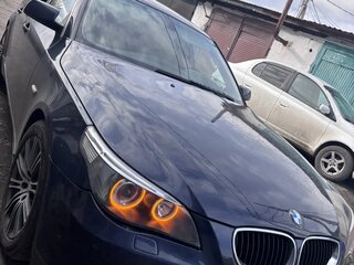 2004 BMW 5 серии 525i V (E60/E61), синий, 1100000 рублей, вид 1