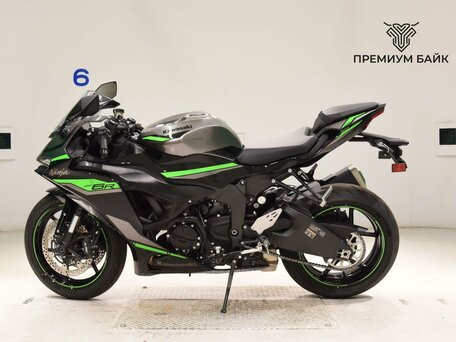 2024 Kawasaki ZX-6R Ninja, чёрный, 1417000 рублей, вид 2