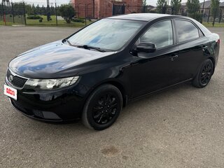 2012 Kia Cerato 6-speed II, чёрный, 725000 рублей, вид 2