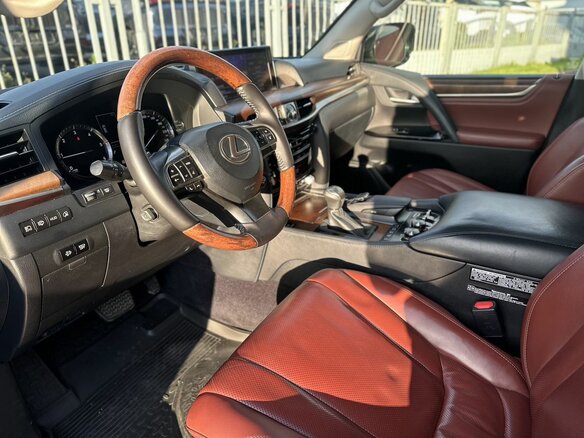 2016 Lexus LX 450d III Рестайлинг 2, чёрный - вид 2