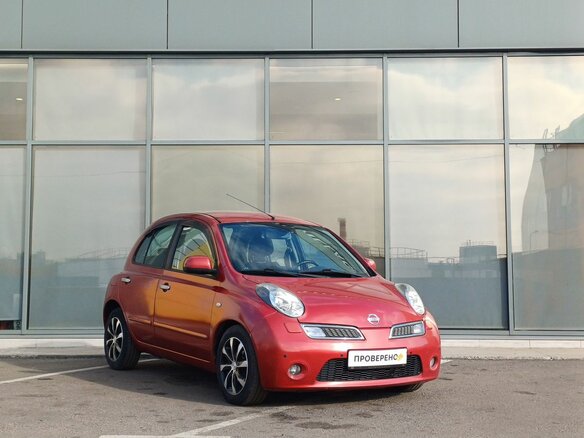 2010 Nissan Micra III (K12), красный - вид 1