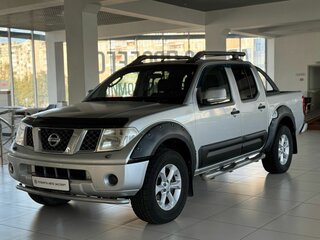 Nissan Navara (Frontier) III (D40)