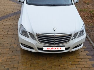 2009 Mercedes-Benz E-Класс 300 IV (W212, S212, C207), белый, 1400000 рублей, вид 2