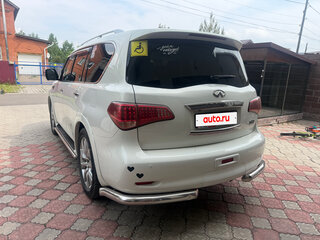 2013 Infiniti QX56 II, белый, 2400000 рублей, вид 3