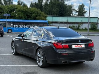 2014 BMW 7 серии 740i V (F01/F02/F04) Рестайлинг, чёрный, 2690000 рублей, вид 4