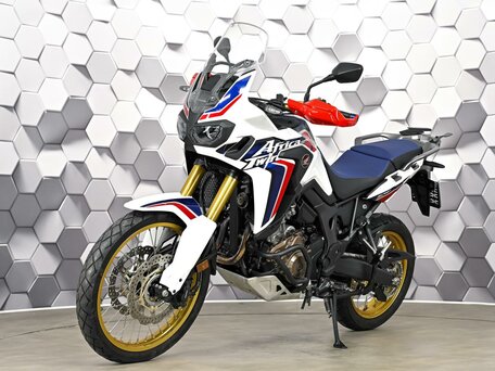 2016 Honda CRF 1000L Africa Twin, белый, 1249000 рублей, вид 2