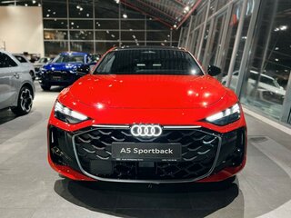 2025 Audi A5 L Sportback III (B10), красный, 6090000 рублей, вид 5
