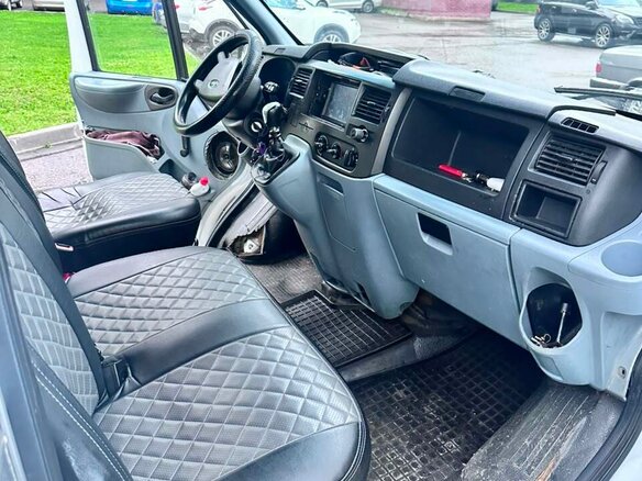 2009 Ford Transit, белый, 790000 рублей - вид 11