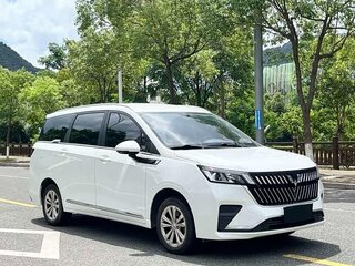 2023 Wuling Jiachen, белый, 1040000 рублей, вид 3
