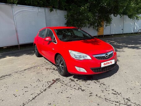 2012 Opel Astra J, красный, 535000 рублей, вид 2