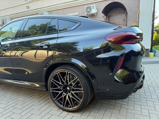 2020 BMW X6 M Competition III (F96), чёрный, 10800000 рублей, вид 5