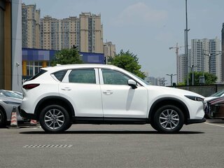 2026 Mazda CX-5 II Рестайлинг, белый, 3395000 рублей, вид 4