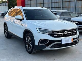 2023 Volkswagen Tayron I Рестайлинг, белый, 2242000 рублей, вид 1