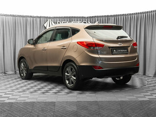2014 Hyundai ix35 I Рестайлинг, коричневый, 1390000 рублей, вид 4