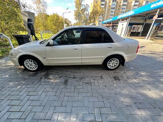1999 Mazda Familia VIII (BJ), белый, 230000 рублей, вид 4
