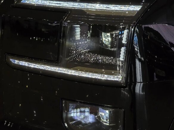 2026 Zeekr 9X 70 kWh, чёрный, 14500000 рублей - вид 7
