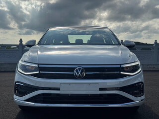 2023 Volkswagen Bora IV (China Market) Рестайлинг, белый, 1305000 рублей, вид 1