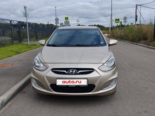 2012 Hyundai Solaris I, бежевый, 730000 рублей, вид 4