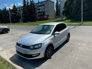 2010 Volkswagen Polo V, серебристый, 650000 рублей, вид 4