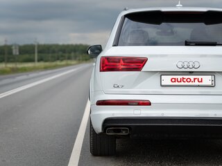 2018 Audi Q7 II (4M), белый, 4100000 рублей, вид 4