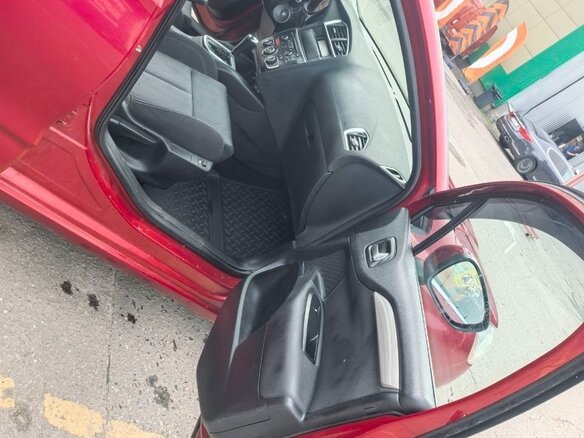 2012 Citroen C4 II, красный, 620000 рублей - вид 17