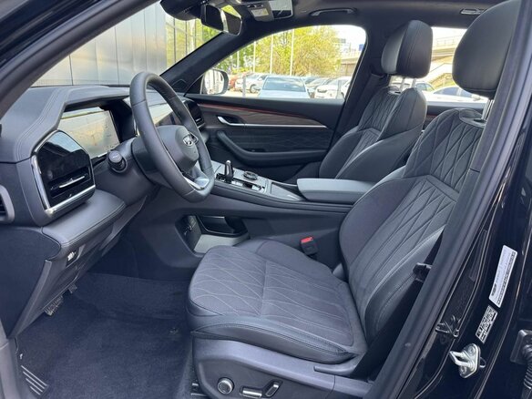 2026 Geely Monjaro I, чёрный, 4599990 рублей - вид 2