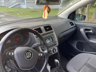 2016 Volkswagen Polo V Рестайлинг, синий, 1200000 рублей, вид 5