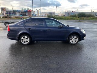 2011 Skoda Octavia II (A5) Рестайлинг, синий, 600000 рублей, вид 2