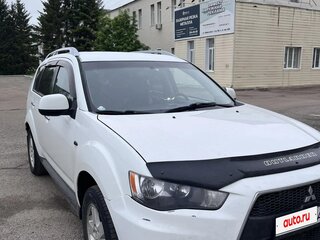 2010 Mitsubishi Outlander II Рестайлинг, белый, 1250000 рублей, вид 1
