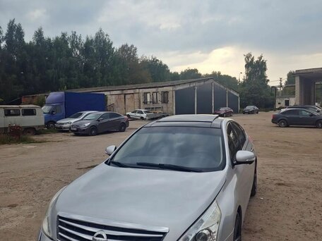 2011 Nissan Teana II (J32) Рестайлинг, серебристый, 900000 рублей, вид 4