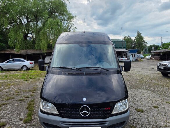 2017 Mercedes-Benz Sprinter Classic, чёрный, 3000000 рублей - вид 3