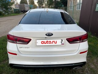 2018 Kia Optima IV Рестайлинг, белый, 1490000 рублей, вид 5