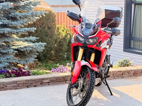 2016 Honda CRF 1000L Africa Twin, красный, 1050000 рублей, вид 1