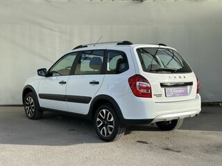 2024 Lada (ВАЗ) Granta Cross I Рестайлинг, белый, 950000 рублей, вид 5