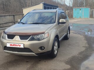 2007 Mitsubishi Outlander II, бежевый, 950000 рублей, вид 4