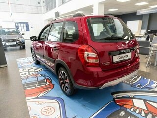 2026 Lada (ВАЗ) Granta Cross I Рестайлинг, красный, 1225000 рублей, вид 3