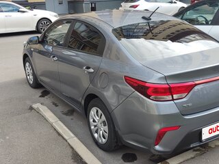 2018 Kia Rio IV, серый, 1280000 рублей, вид 5