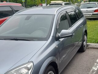 2011 Opel Astra H Рестайлинг, серый, 590000 рублей, вид 1