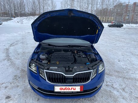 2018 Skoda Octavia III (A7) Рестайлинг, синий, 2750000 рублей, вид 4