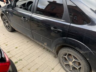 2006 Ford Focus II, чёрный, 235000 рублей, вид 4
