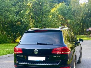 2012 Volkswagen Touareg II, чёрный, 2769000 рублей, вид 4