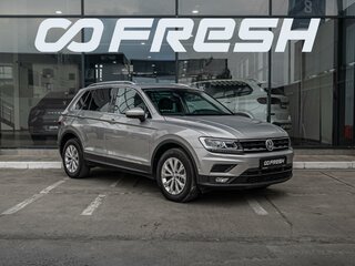 2017 Volkswagen Tiguan II, серебристый, 2519000 рублей, вид 1