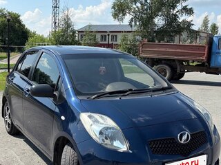 2006 Toyota Vitz II (XP90), синий, 380000 рублей, вид 2
