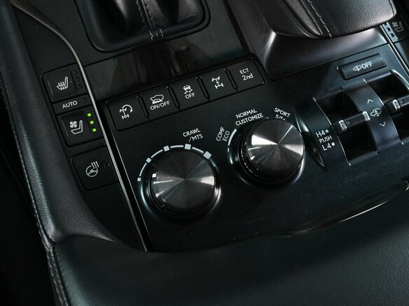 2020 Lexus LX 570 III Рестайлинг 2, чёрный - вид 18