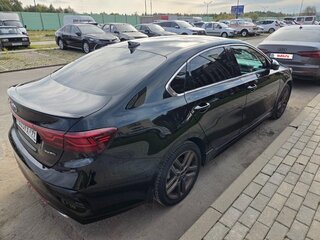 2021 Kia Cerato IV, чёрный, 1900000 рублей, вид 5